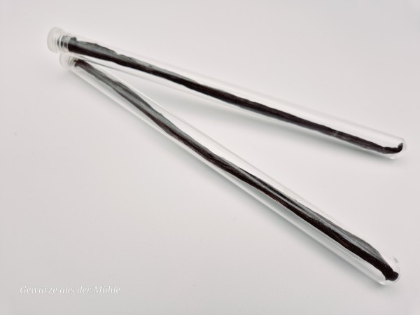 Vanilleschote im Glasröhrchen